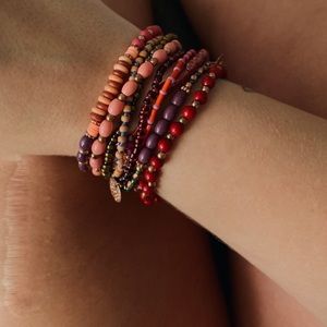 pack of 8 bracelets